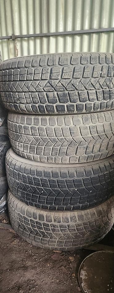 9 0016: Комплекты резин стояли RX330 GOODYEAR лето 7000с SAiLUN лето ( один — 9