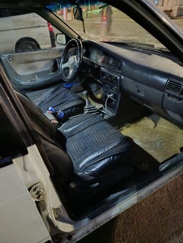 матор 626: Mazda 626: 1989 г., 2 л, Механика, Бензин, Седан — 3