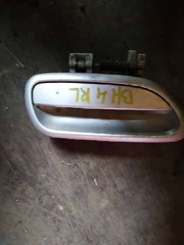 субару двери: Subaru Legasy Наружная ручка задней правой, задней левой двери Subaru — 2