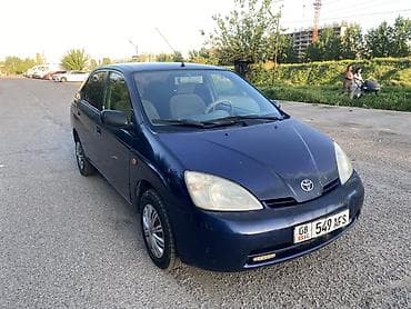 Toyota Prius: 2002 г., 1.5 л, Вариатор, Гибрид, Седан