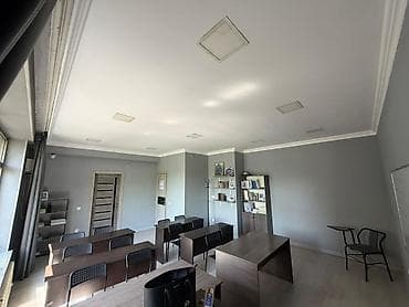 jack 4: Сдаю офис 35 м² в Бизнес центре на Киевской 190. Пересекает — 5