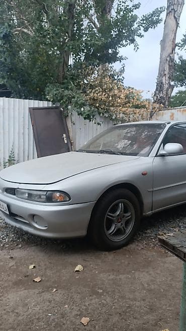 Mitsubishi Galant: 1994 г., 1.8 л, Механика, Газ, Седан — 1