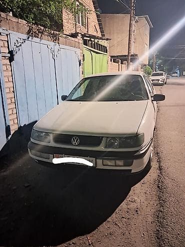 passat variant: Volkswagen Passat: 1993 г., 1.8 л, Бензин, Седан — 1