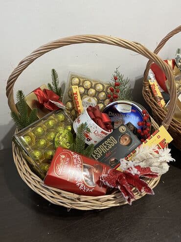 корзинки для подарков: Подарочные корзины на Новый год . Собираем подарочные корзины исходя — 2