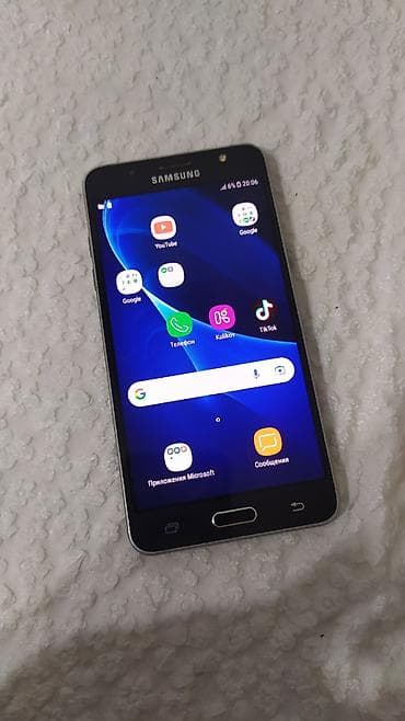 it takes two: Samsung Galaxy J5 2016, Б/у, 16 ГБ, цвет - Черный, 2 SIM — 3