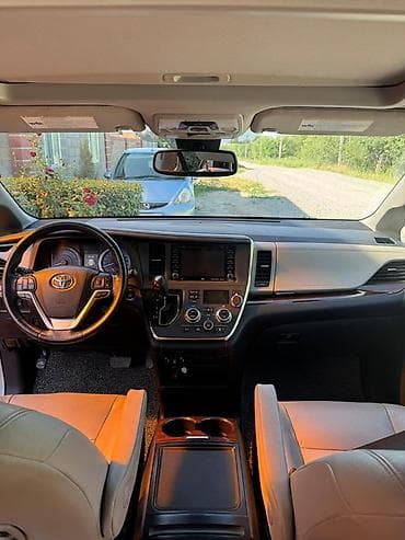 гайки колесные субару: Toyota Sienna: 2019 г., 3.5 л, Автомат, Бензин, Минивэн — 10