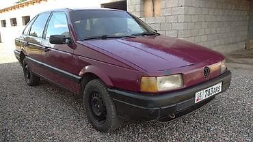 Унаа сатуу: Volkswagen Passat: 1989 г., 1.8 л, Кол менен иштөөчү, Бензин, Седан — 2