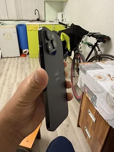 iphone 16 max: IPhone 14 Pro, Черный, Кабель, 77 % — 2