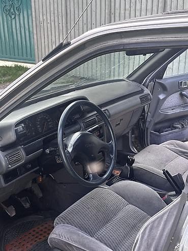 w211 e500: Toyota Camry: 1989 г., 2 л, Механика, Газ, Седан — 6