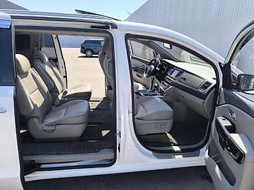 Транспорт: Kia Carnival: 2019 г., 2.2 л, Автомат, Дизель, Минивэн — 5