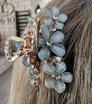 касметика для девочек: Модная заколка (краб) для волос с цветами и стразами для девочек — 3