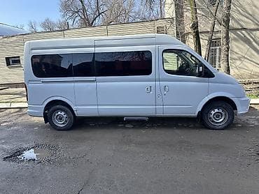 Mercedes-Benz Спринтер: 2012 г., 2.5 л, Механика, Дизель, Бус — 4