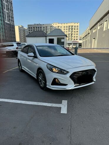 обмен автомат каропка: Hyundai Sonata: 2018 г., 2 л, Автомат, Газ, Седан — 1