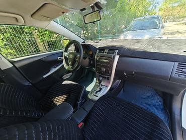 coroll: Toyota Corolla: 2011 г., 1.6 л, Бензин, Седан — 5