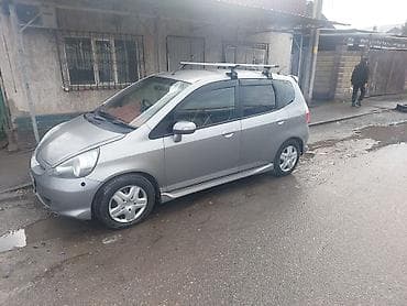 Honda: Honda Fit: 2003 г., 1.3 л, Автомат, Бензин, Хэтчбэк — 2