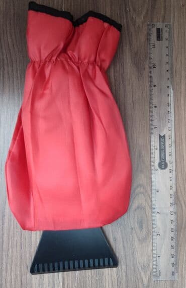 набор рожковых ключей: Продаю абсолютно НОВУЮ варежку-скребок для стекол авто, производство — 1