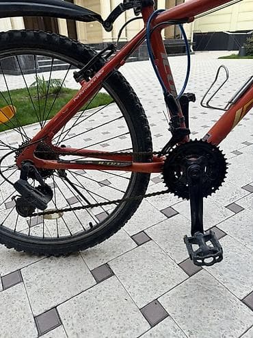 велосипед держатель: Горный велосипед 26" - Рама: стальная, размер ориентировочно M (под — 6