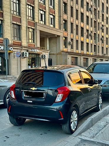range over: Chevrolet Spark: 2016 г., 1 л, Автомат, Бензин, Хэтчбэк — 2