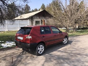Volkswagen Golf: 1997 г., 1.8 л, Механика, Бензин, Хэтчбэк