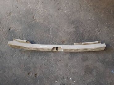 делика кузов: Решетка радиатора Toyota Б/у, Оригинал — 1