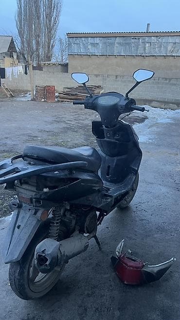 e bike: Тип скутера 150 куб. см, Бензин, Б/у — 2