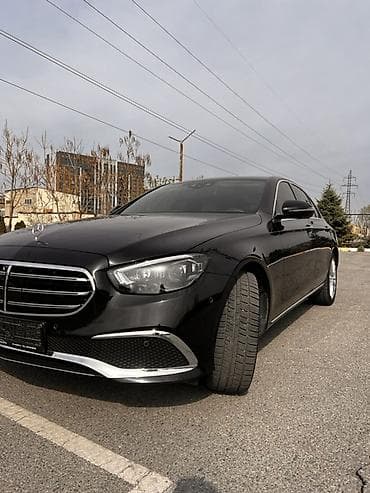 kia kx1: Mercedes-Benz E-Class: 2023 г., 2 л, Типтроник, Бензин, Седан — 5