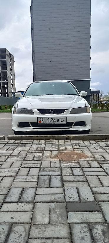 Honda Accord: 2000 г., 1.8 л, Седан at lalafo.kg Honda Accord: 2000 г., 1.8 л, Седан
