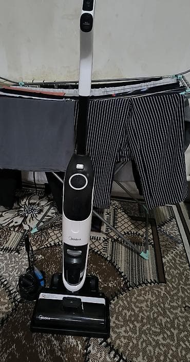 Вертикальный моющий пылесос Midea (беспроводной) - 2-в-1