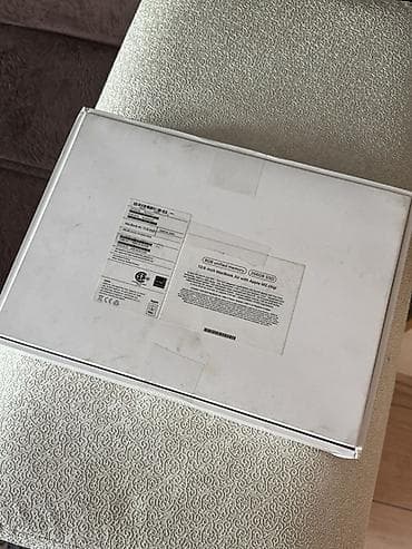 iris xe: Ультрабук, Б/у, M2, ОЗУ, RAM: 8 ГБ, В рассрочку — 4