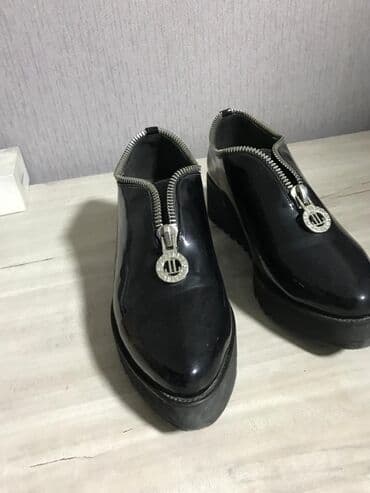 обувь больших размеров бишкек: Оксфорды, 39, Toleeao, Б/у, цвет - Черный, Самовывоз — 2