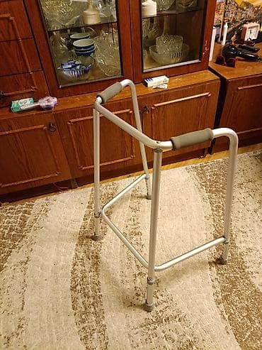 Ходунки, костыли, трости, роллаторы: Ходунки для взрослых/реабилитационные опоры для ходьбы - Материал — 3