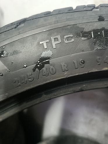 330 rx: Шины 245 / 40 / R 19, Всесезонная, Б/у, Комплект, Легковые, Япония, Continental — 3