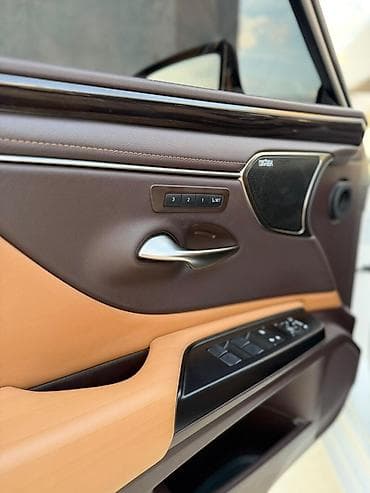 Lexus: Lexus ES: 2019 г., 2.5 л, Автомат, Гибрид, Седан — 8