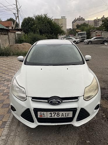 Ford Focus: 2012 г., 1.6 л, Механика, Бензин, Универсал