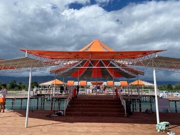 трехкомнатная квартира: Коттедж, ДАЙМОНД ЦО Diamond Resort, Бостери, Парковка, стоянка, Бассейн, Футбольное поле — 14