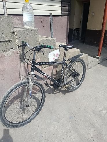 9 5j: Горный велосипед, GT, Рама M (156 - 178 см), Сталь — 3