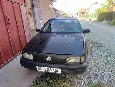 transporter t3: Volkswagen Passat: 1992 г., 1.8 л, Механика, Бензин, Седан — 2