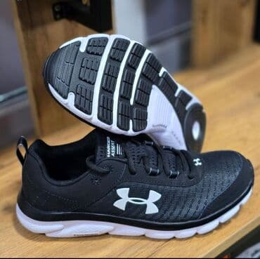 under armor: Мужские кроссовки, 40, Under Armour, Новый, цвет - Черный, Самовывоз, Платная доставка — 2