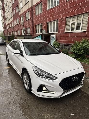 type r: Hyundai Sonata: 2021 г., 2 л, Автомат, Газ, Седан — 3