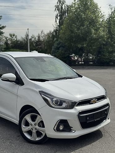 Продажа авто: Chevrolet Spark: 2018 г., 1 л, Бензин, Хэтчбэк — 4