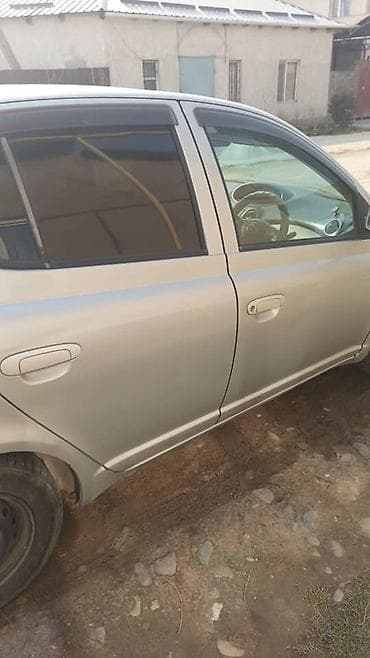 Toyota: Toyota Vitz: 2002 г., 2.2 л, Автомат, Бензин — 3