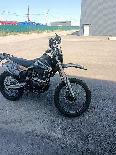 эндуро на номерах: Эндуро 250 куб. см, Бензин, Взрослый — 4