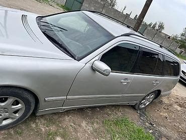 мерс универсаль: Mercedes-Benz E-Class: 2001 г., 2.2 л, Автомат, Дизель, Универсал — 6