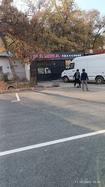 срочно сниму квартиру в районе кирком стром на долгий срок: Сдаю Павильон, 24 м², С ремонтом, С оборудованием — 1