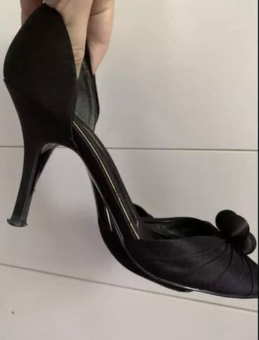 nike react: Туфли Zara оригинал, р.38 в очень хорошем состоянии . # обувь — 2