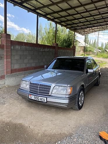 кватро бишкек: Mercedes-Benz W124: 1995 г., 2.2 л, Автомат, Газ, Седан — 2