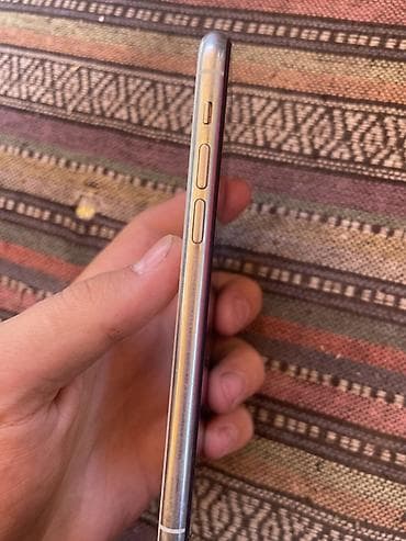 оригинальные аирподсы 1: IPhone 11 Pro, 256ГБ, белый Интересует обмен Основные — 9