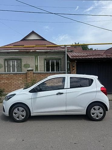 шевролет: Chevrolet Spark: 2018 г., 1 л, Автомат, Бензин, Хэтчбэк — 3