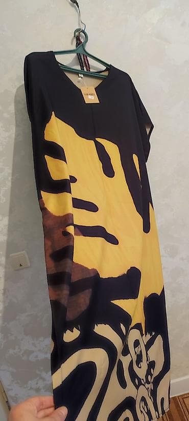 Кофты, свитеры: Срочно продам платье летнее,новое,на пляж,отдых отличное находка,они — 3