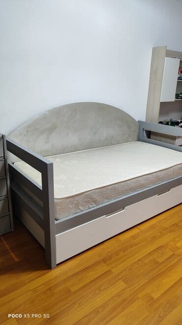 кухни гарнитуры: Продаю кровать двухъярусная с ортопедическими матрасоми — 2